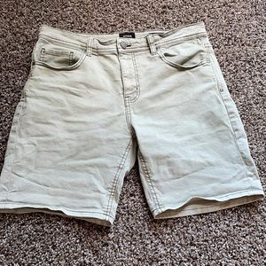 Cotton On Straight Short Grey/Green